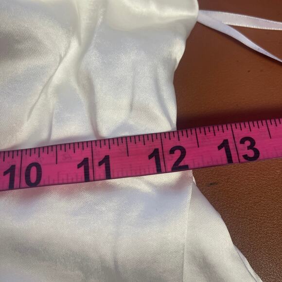 LULU'S XS Ivory Adoring Angel Wide-Leg Sleeveless Satin Halter Jumpsuit b87 flaw - Picture 11 of 13